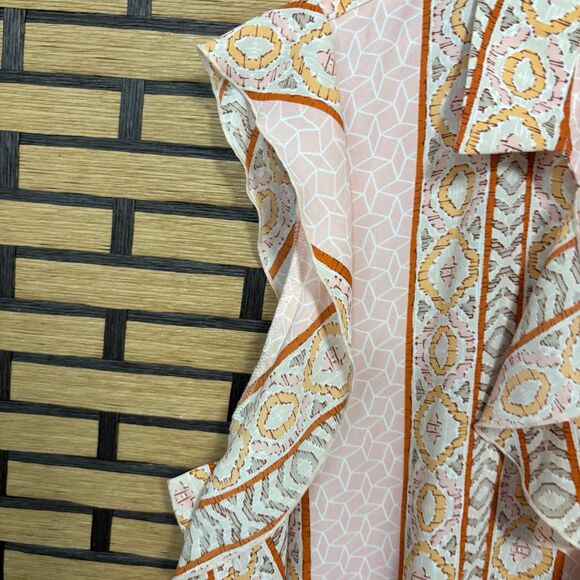 Karl Lagerfeld Pink Pearl Button Front‎ Cap Sleeve Plus Size Blouse - Picture 6 of 9